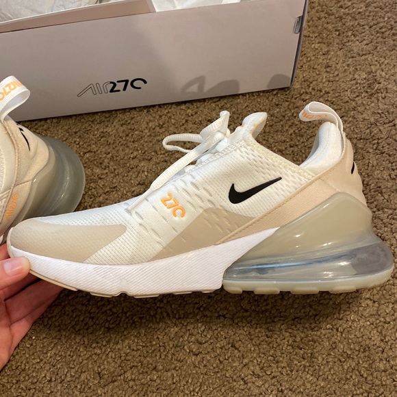 Nike Air Max 270 Desert Sand Peach Cream - Picture 3 of 4